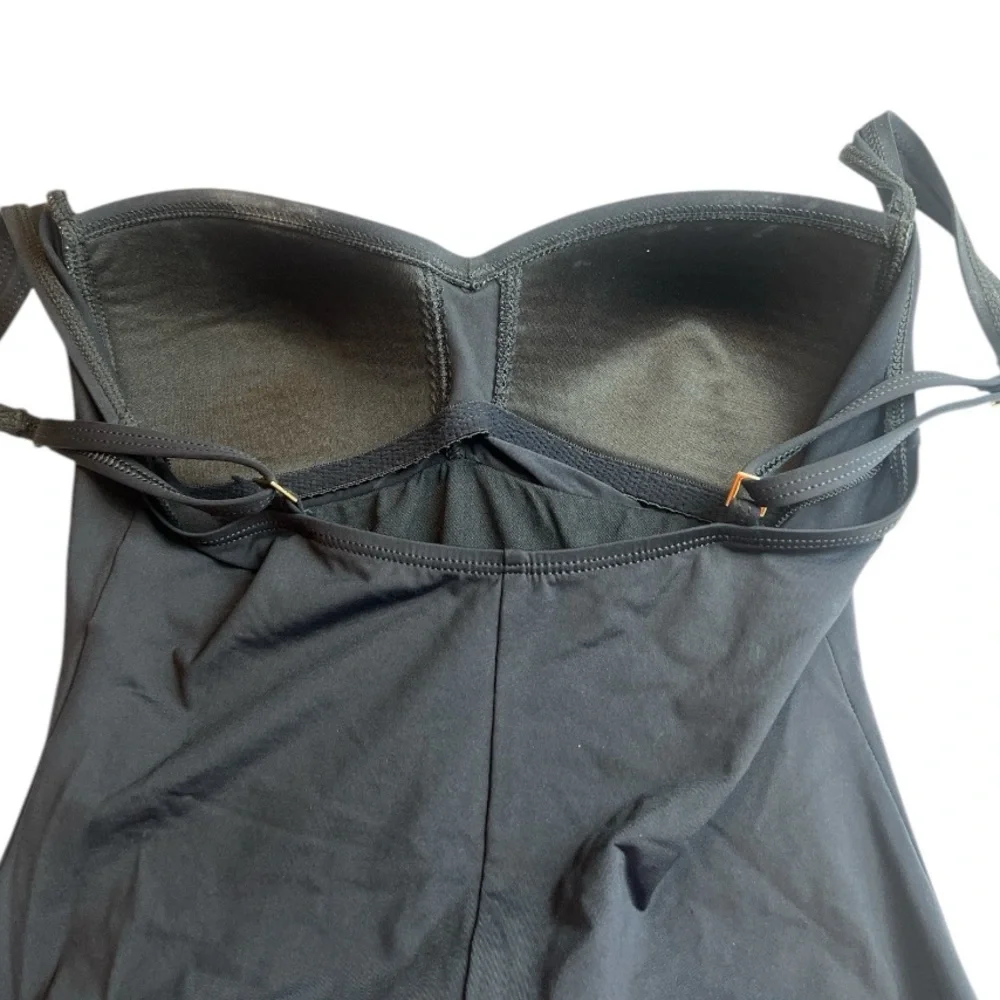 La Blanca Women's Black Swimsuit-one-piece SZ 10